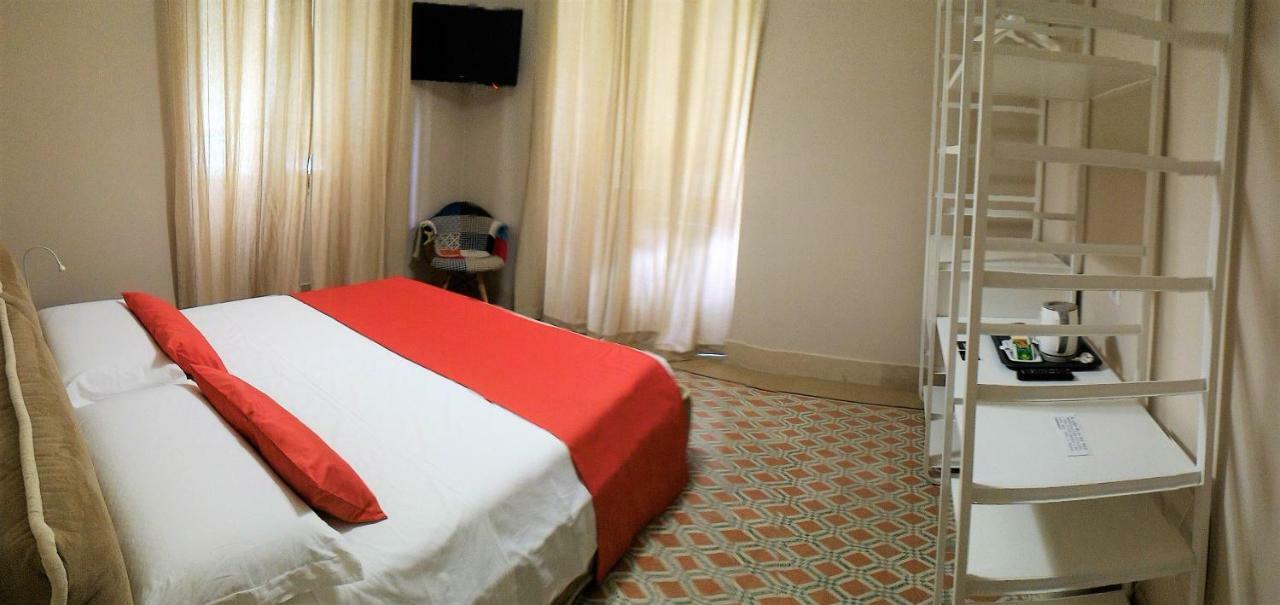 Casa Isabela Luxury Rooms Melfi Eksteriør billede